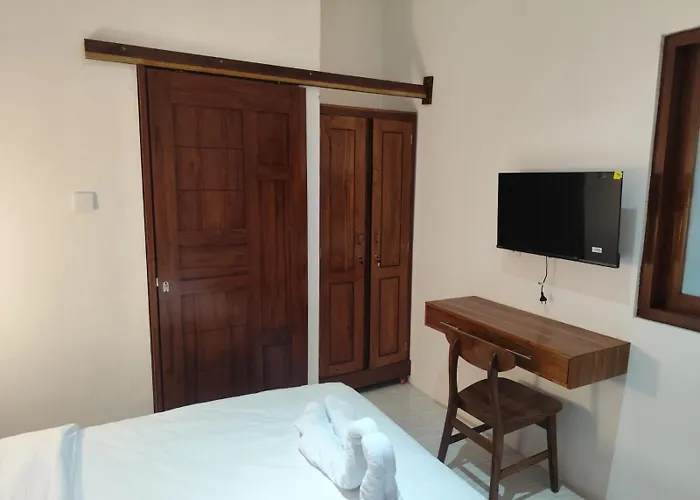 Moonrise Hotel 5*
